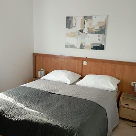 Apartments Frigan Maslenica Exterior photo